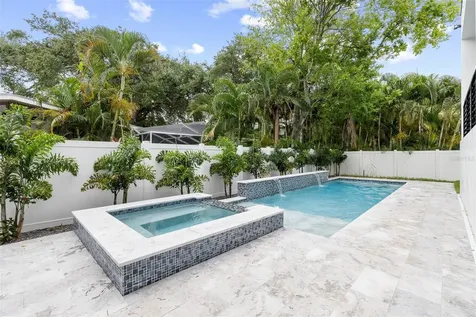 4709 W Estrella Street Tampa FL 33629