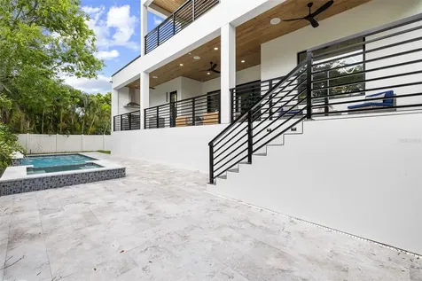 4709 W Estrella Street Tampa FL 33629