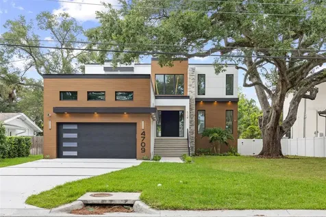 4709 W Estrella Street Tampa FL 33629