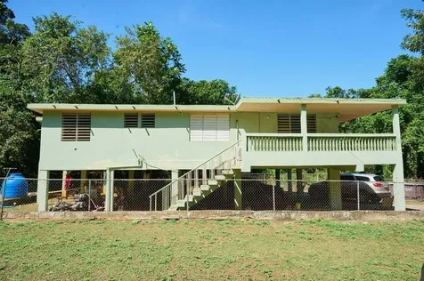 682 Garrochales Int Km 3.1 Barceloneta PR 00617