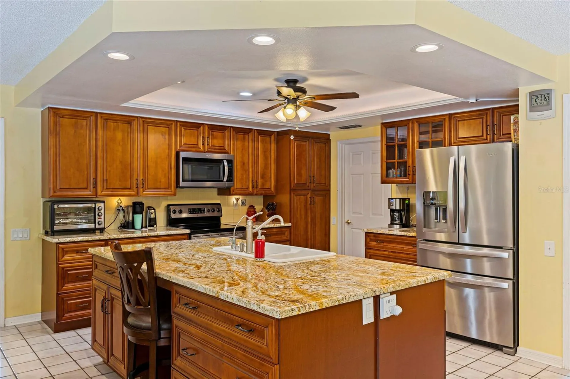450 Waterford Circle E Tarpon Springs FL 34688