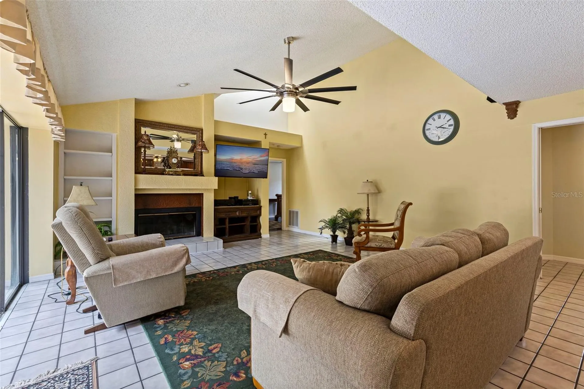 450 Waterford Circle E Tarpon Springs FL 34688