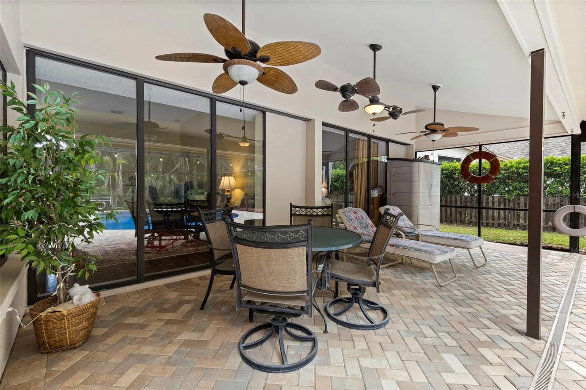 450 Waterford Circle E Tarpon Springs FL 34688