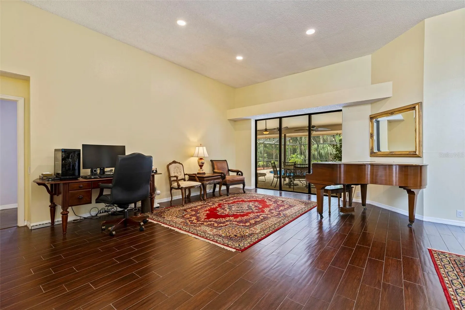 450 Waterford Circle E Tarpon Springs FL 34688