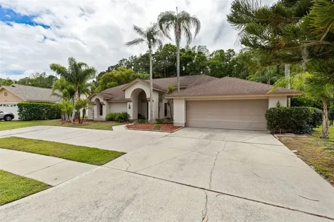 450 Waterford Circle E Tarpon Springs FL 34688