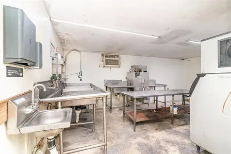 2516 Sanford Avenue Sanford FL 32773