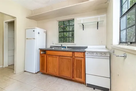 2516 Sanford Avenue Sanford FL 32773