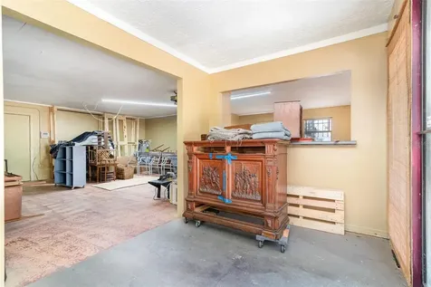 2516 Sanford Avenue Sanford FL 32773