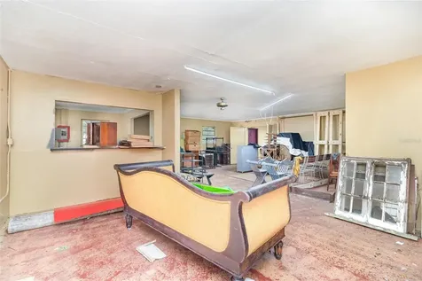 2516 Sanford Avenue Sanford FL 32773