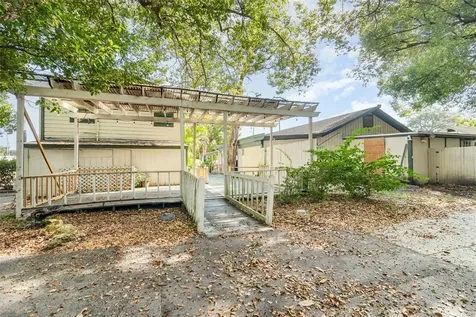 2516 Sanford Avenue Sanford FL 32773