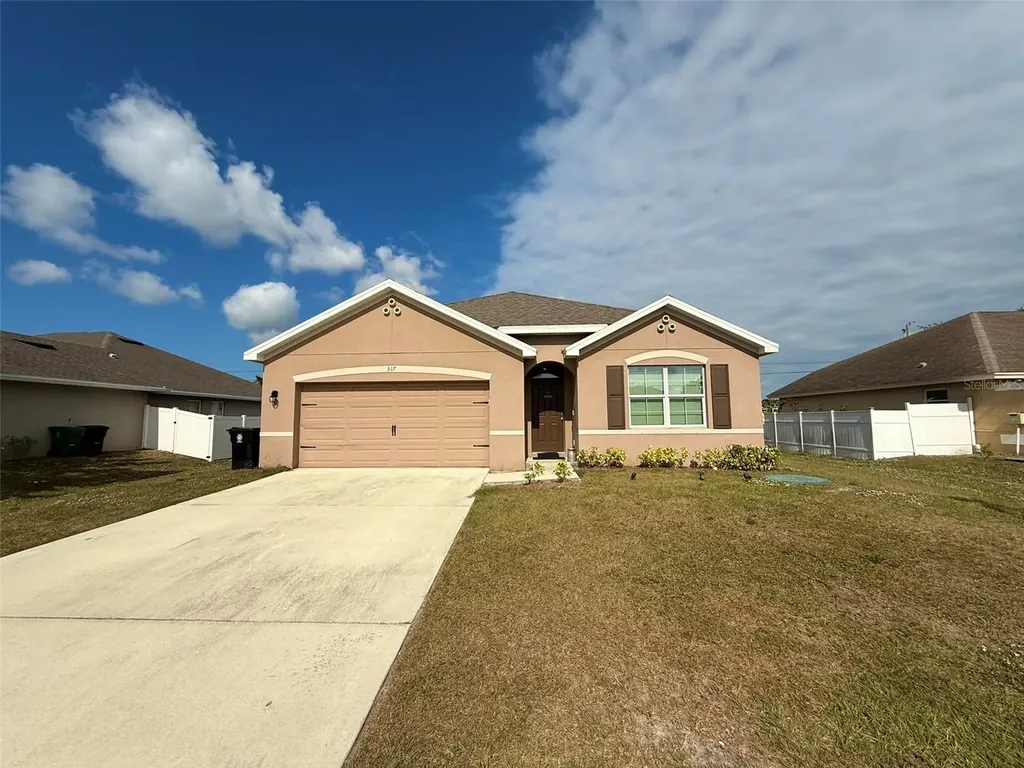 517 SW Lacroix Avenue Port St Lucie FL 34953