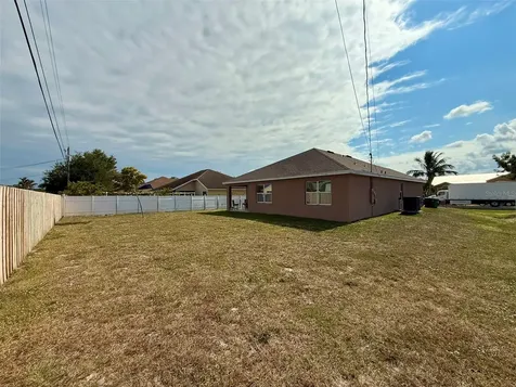 517 SW Lacroix Avenue Port St Lucie FL 34953