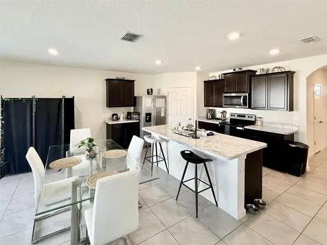 517 SW Lacroix Avenue Port St Lucie FL 34953