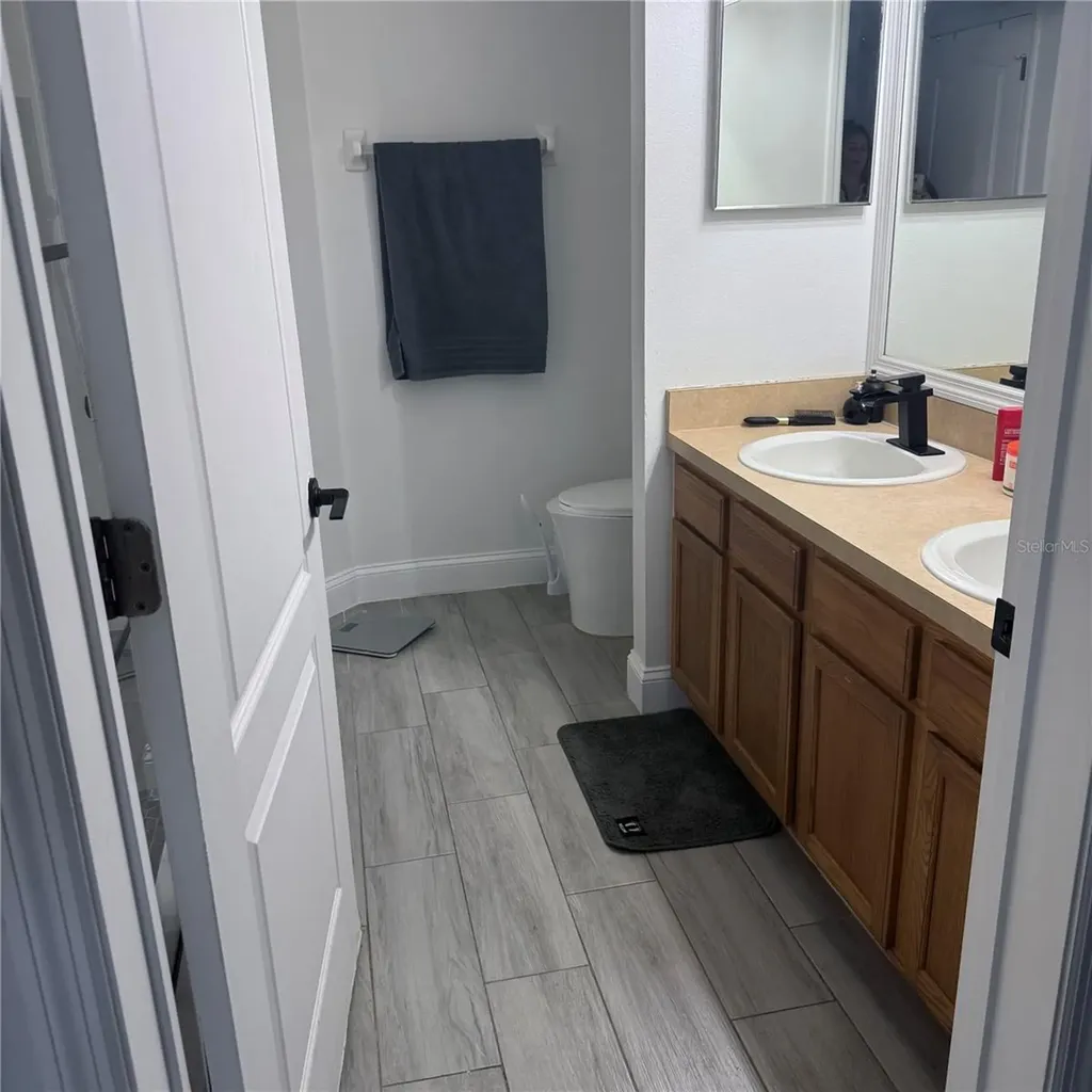 4833 Cypress Woods Drive Orlando FL 32811