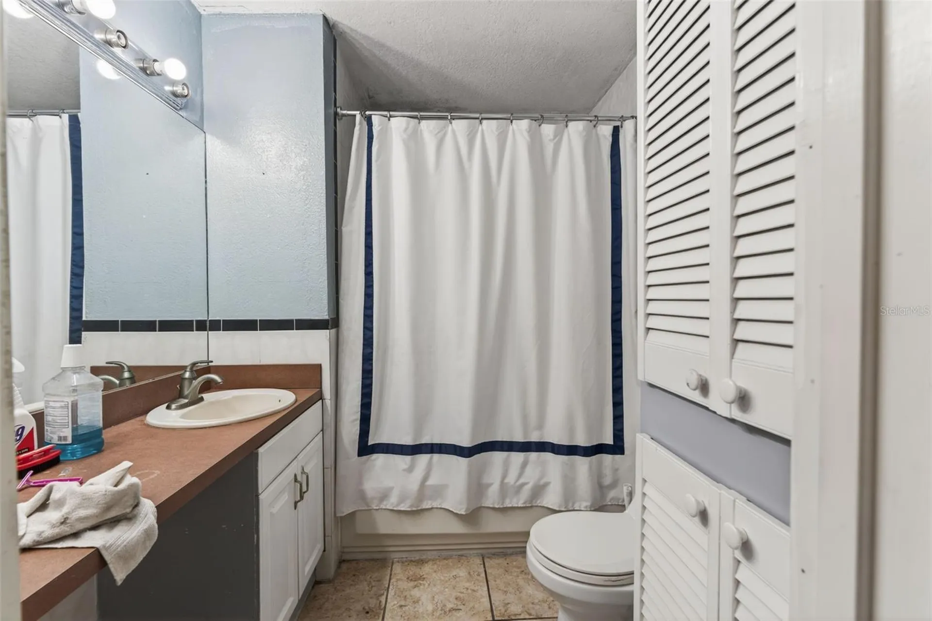5221 Chenault Avenue Orlando FL 32839