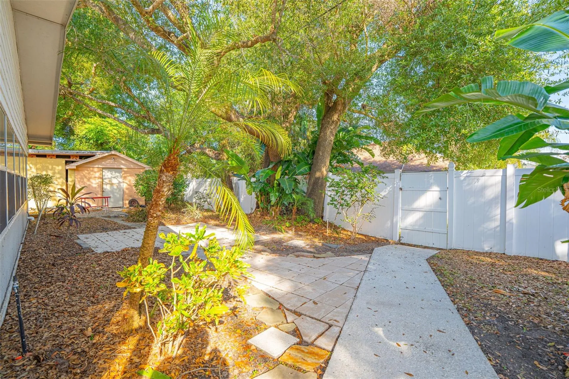5221 Chenault Avenue Orlando FL 32839