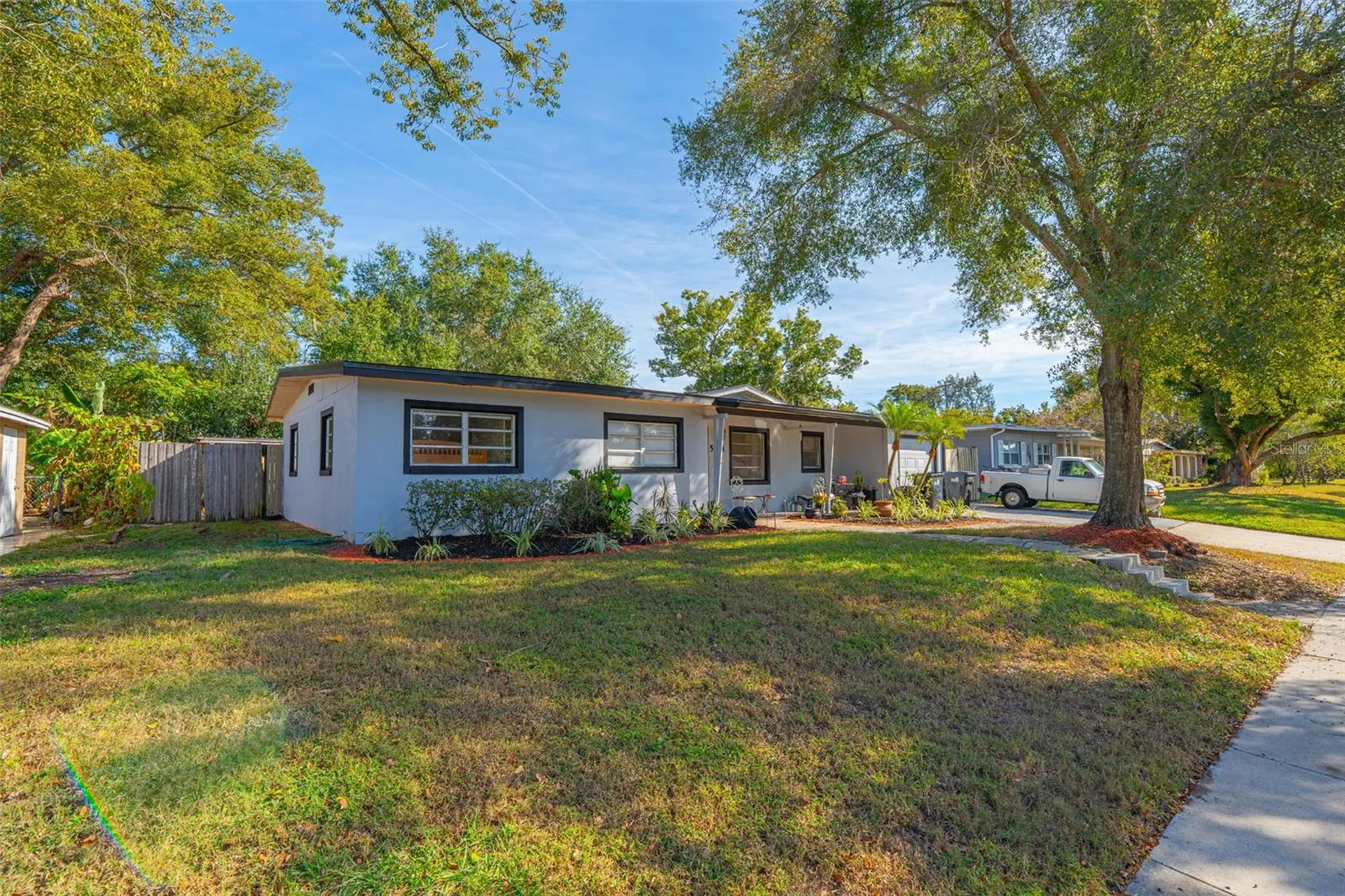 5221 Chenault Avenue Orlando FL 32839