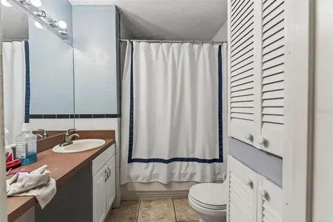 5221 Chenault Avenue Orlando FL 32839