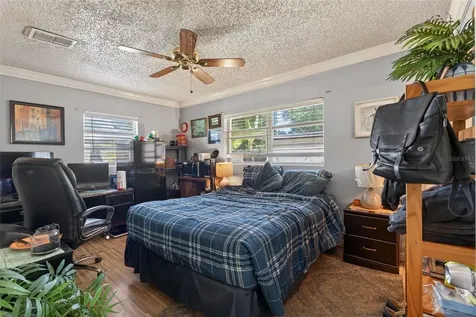 5221 Chenault Avenue Orlando FL 32839