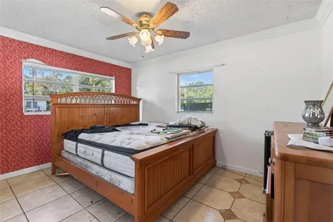 5221 Chenault Avenue Orlando FL 32839
