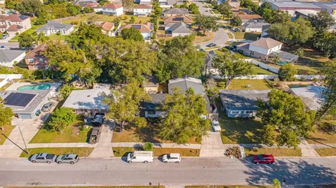 5221 Chenault Avenue Orlando FL 32839