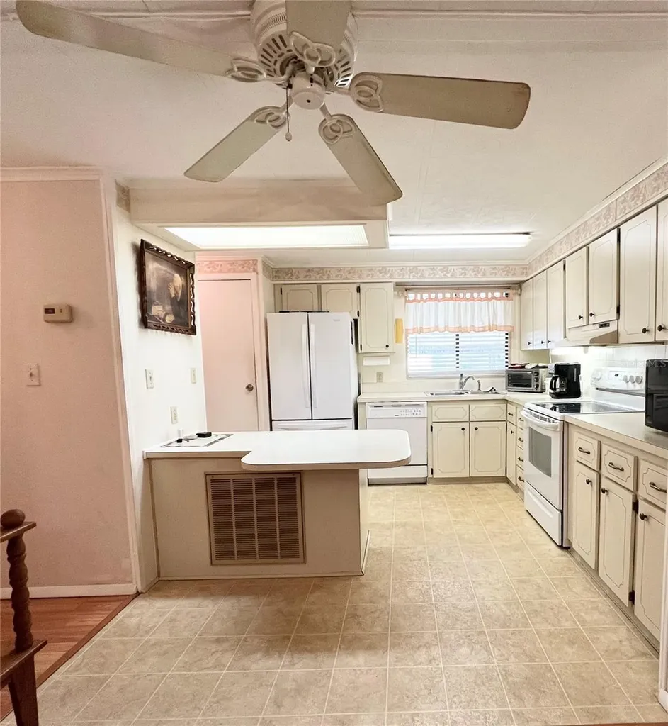310 Martin Drive Lakeland FL 33809