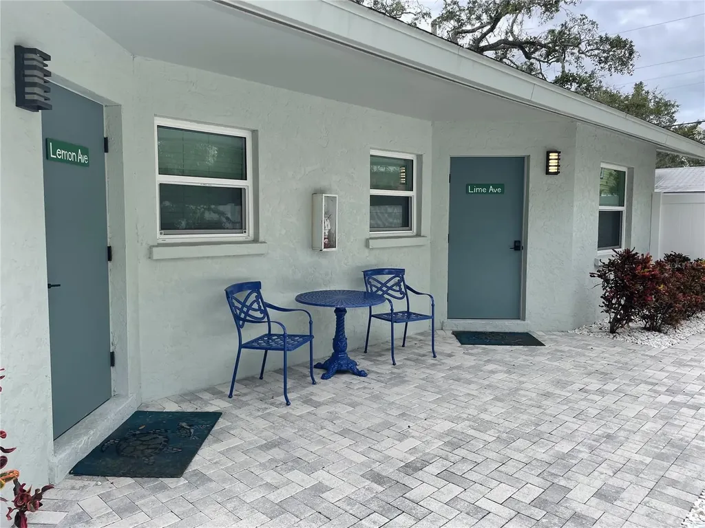 1912 Morrill Sarasota FL 34236