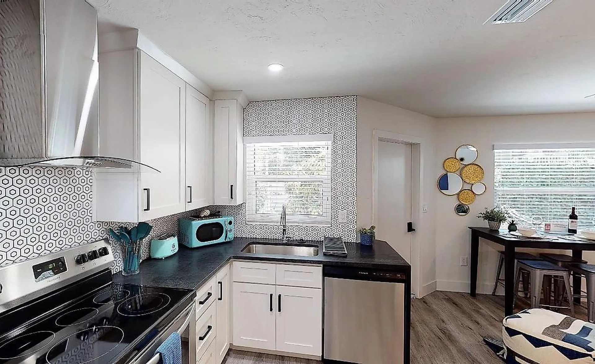 1912 Morrill Sarasota FL 34236