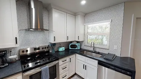 1912 Morrill Sarasota FL 34236