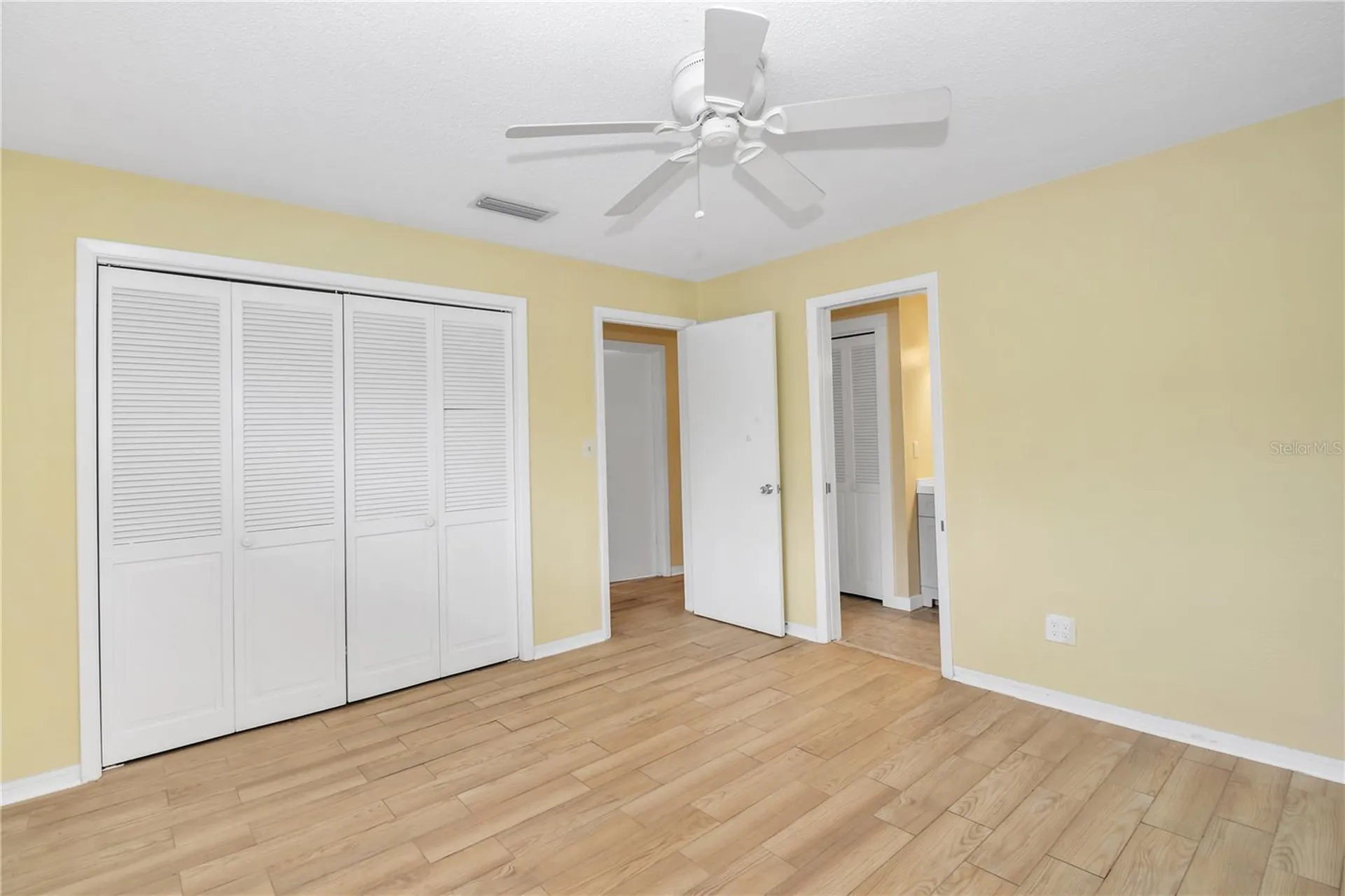 445 Desoto Drive New Smyrna Beach FL 32169