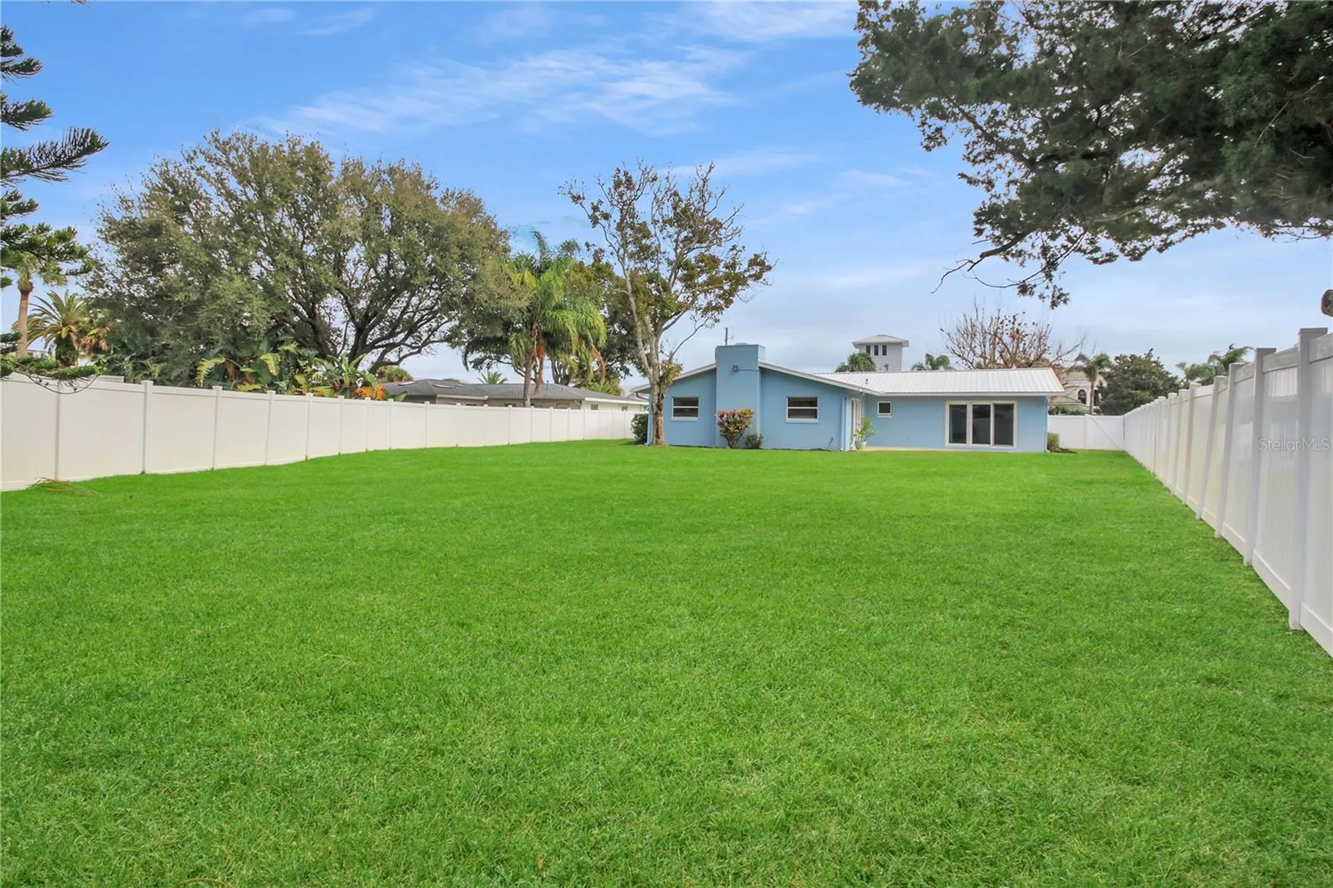 445 Desoto Drive New Smyrna Beach FL 32169