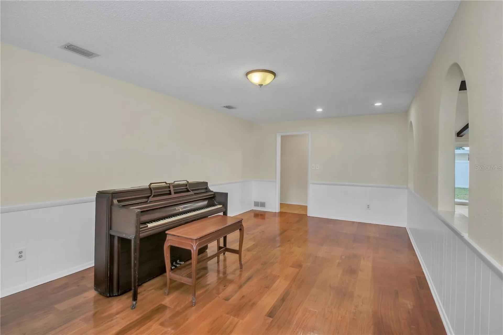 445 Desoto Drive New Smyrna Beach FL 32169