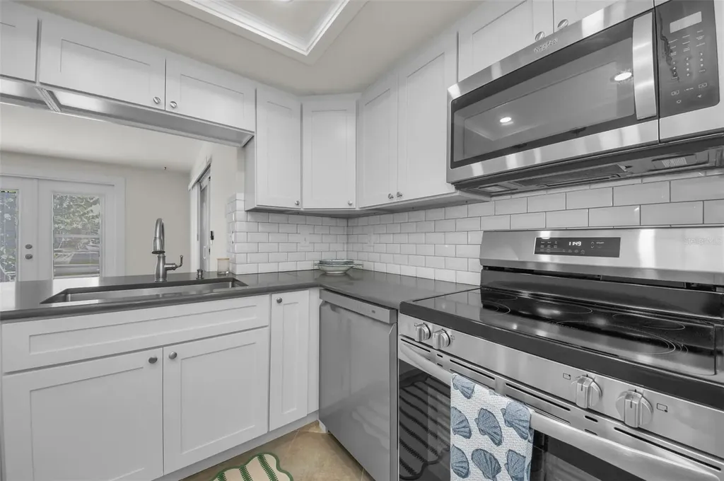 13926 Darlene Avenue Hudson FL 34667