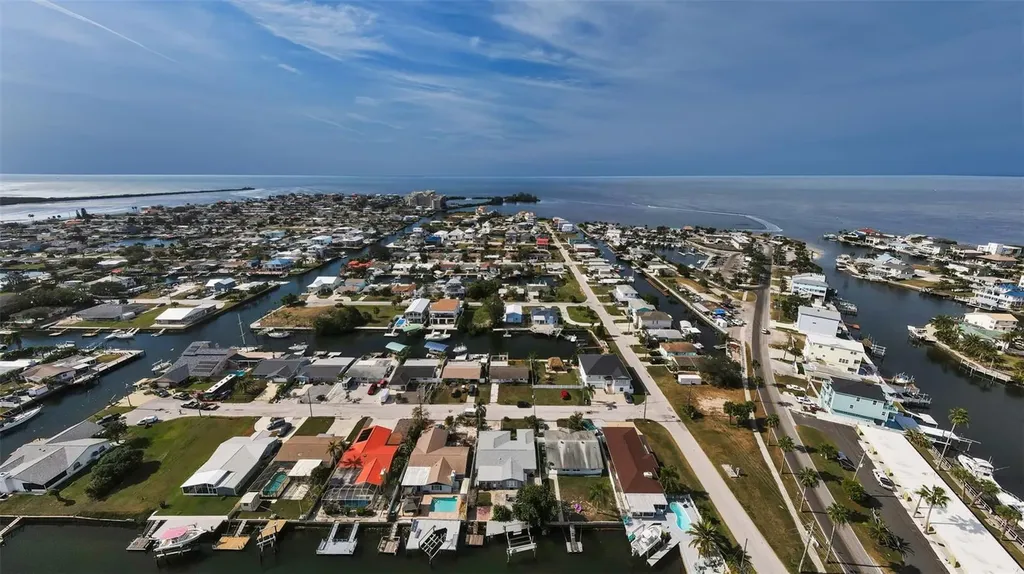 13926 Darlene Avenue Hudson FL 34667