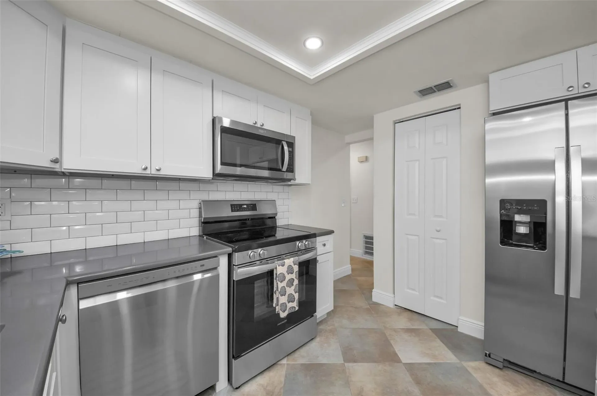 13926 Darlene Avenue Hudson FL 34667