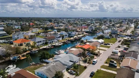13926 Darlene Avenue Hudson FL 34667