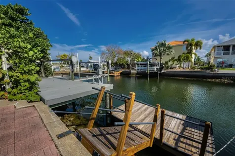 13926 Darlene Avenue Hudson FL 34667