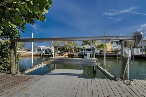 13926 Darlene Avenue Hudson FL 34667