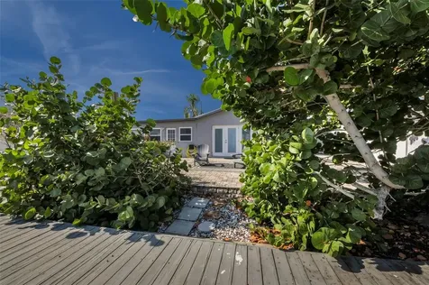 13926 Darlene Avenue Hudson FL 34667