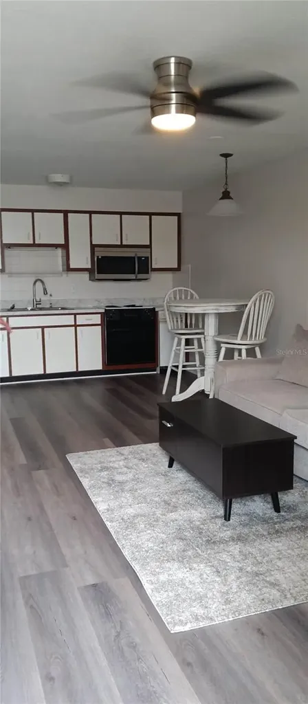 4354 Tahitian Gardens Circle Holiday FL 34691