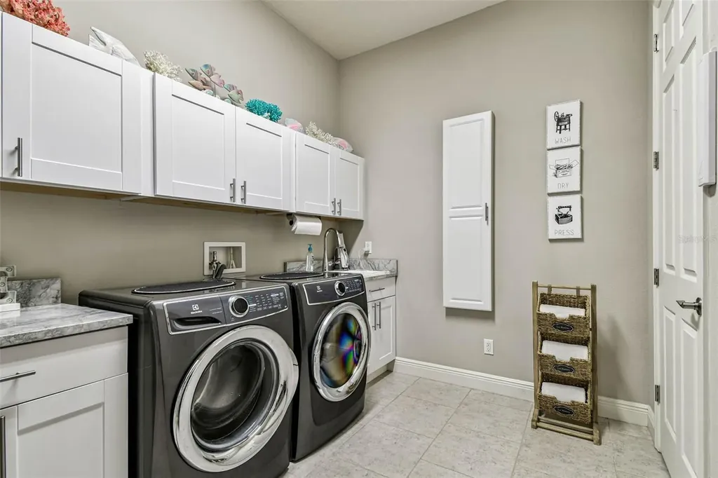 1446 Via Verdi Drive Palm Harbor FL 34683
