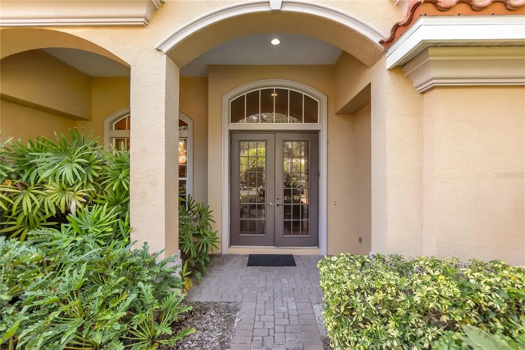 8882 Bloomfield Boulevard Sarasota FL 34238