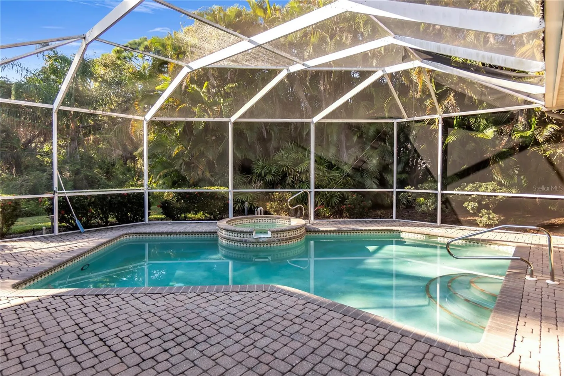 8882 Bloomfield Boulevard Sarasota FL 34238