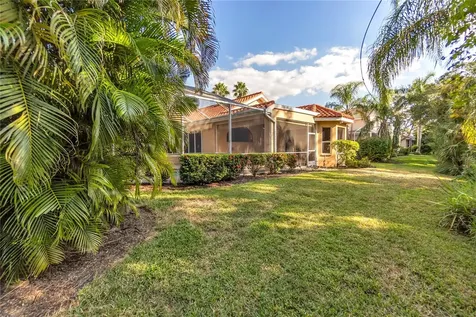 8882 Bloomfield Boulevard Sarasota FL 34238