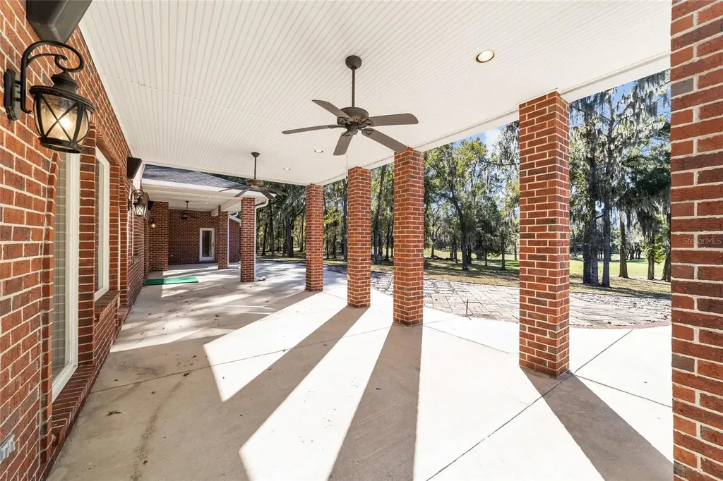 1570 SE 73rd Place Ocala FL 34480