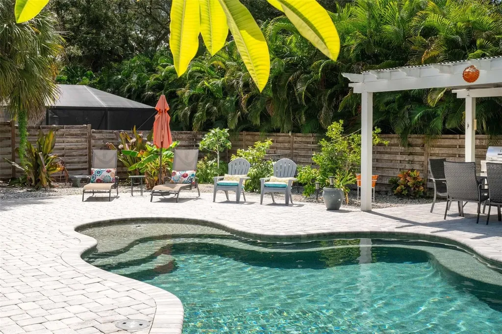 680 41st Street Sarasota FL 34234