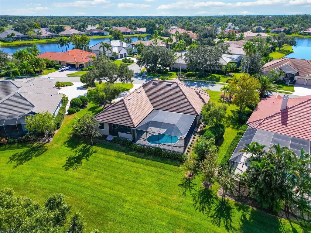 7922 Royal Birkdale Circle Lakewood Ranch FL 34202