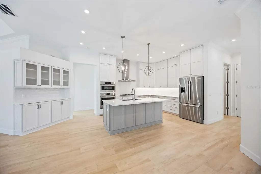 7922 Royal Birkdale Circle Lakewood Ranch FL 34202
