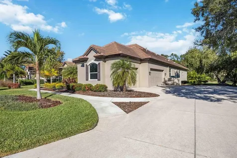 7922 Royal Birkdale Circle Lakewood Ranch FL 34202