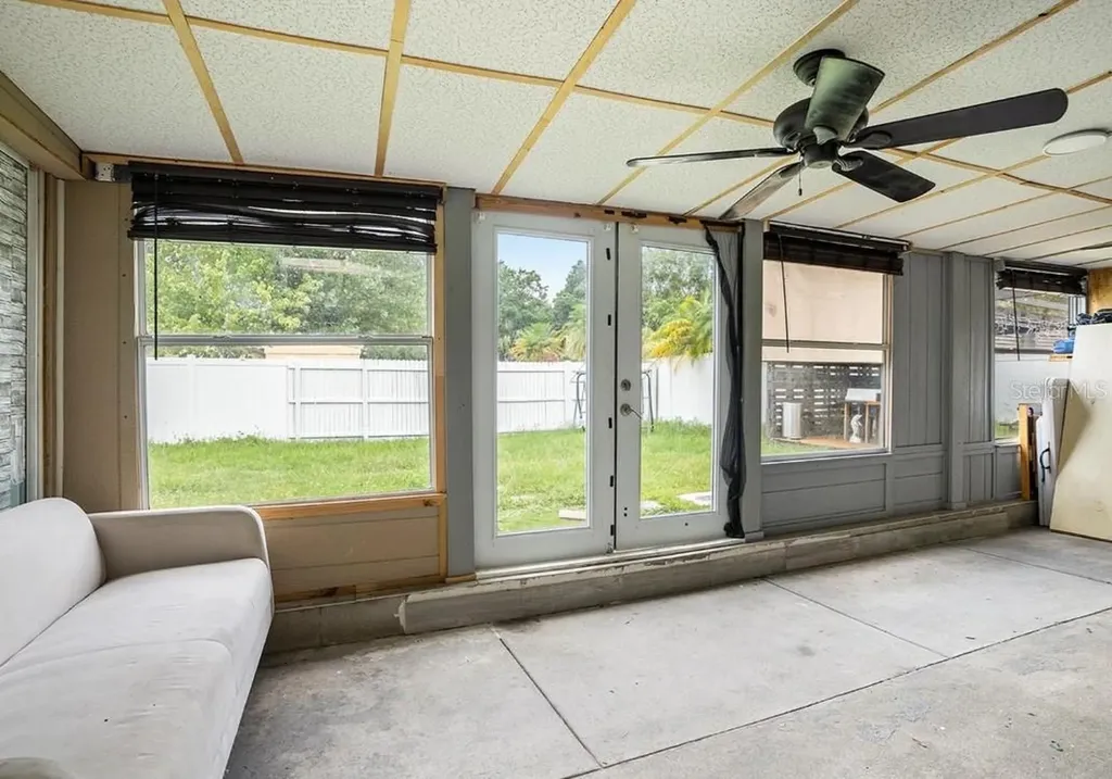 15906 Country Farm Place Tampa FL 33624